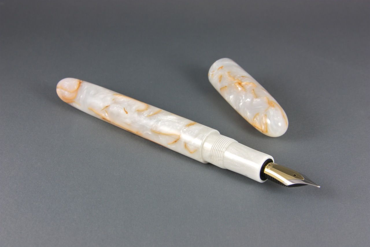 Ken Cavers Custom Pens GoldVeined Marble Fountain Pen